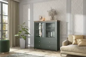 Witryna w salonie – tylko na porcelanę? 5 nowoczesnych pomysłów na jej wykorzystanie